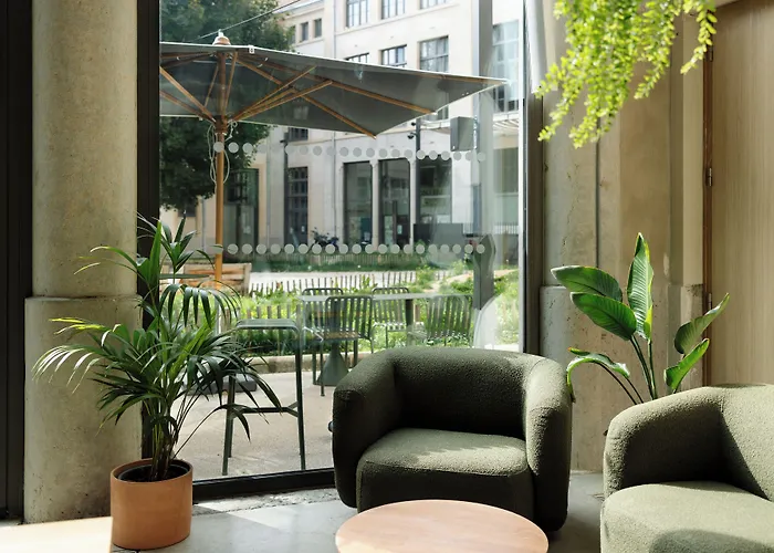 The People Lyon Hostel